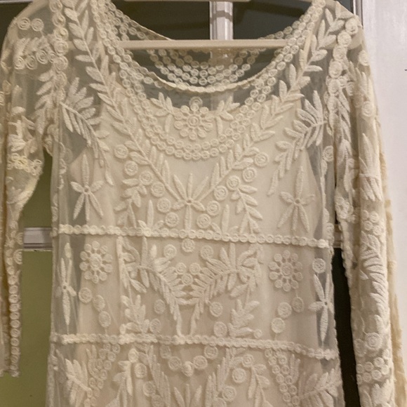 Express Boho Overlay dress - Picture 2 of 4